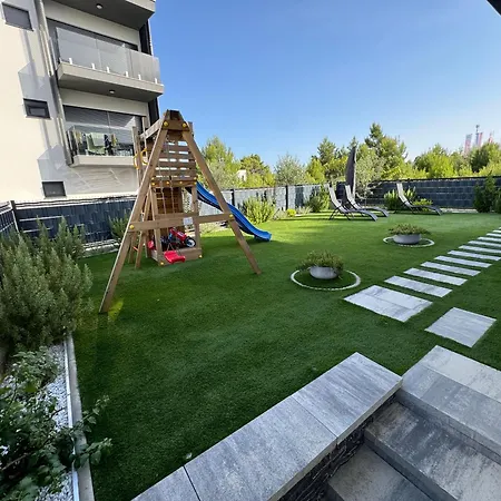 Apartament 7 Kings Crib *