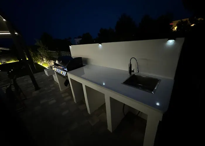 7 Kings Crib Apartment